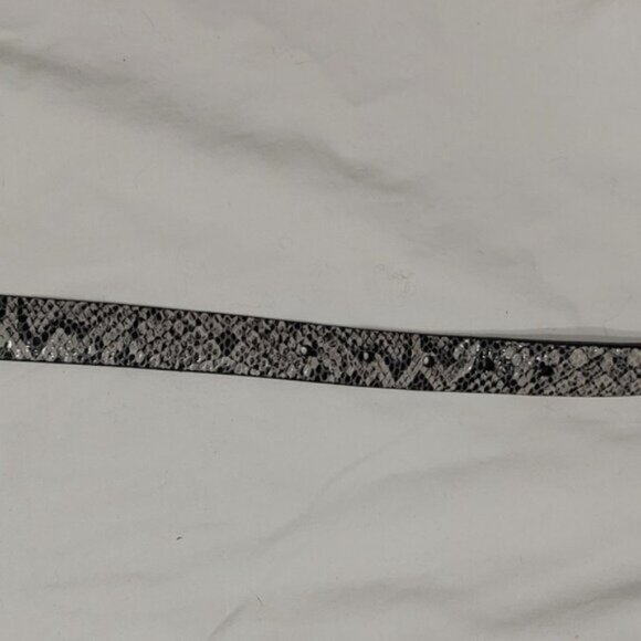 Chicos Gray Snakeskin Leather Skinny Belt L - Picture 6 of 12